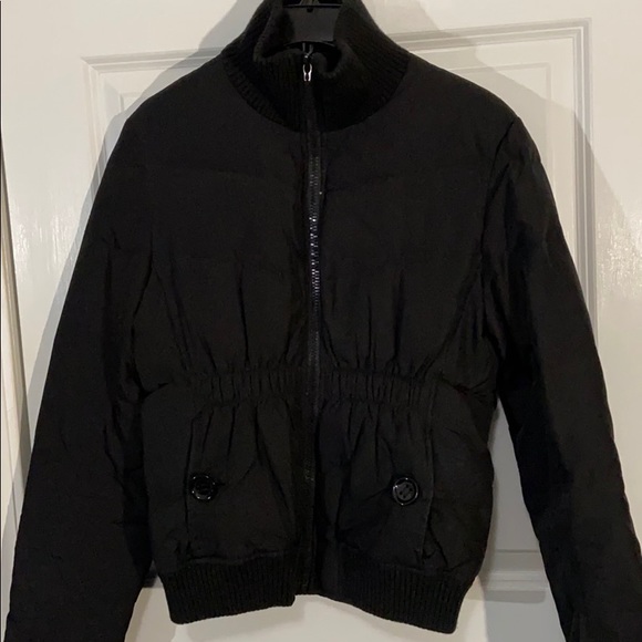 ⬇️💖Black bomber jacket💖 - Picture 1 of 4